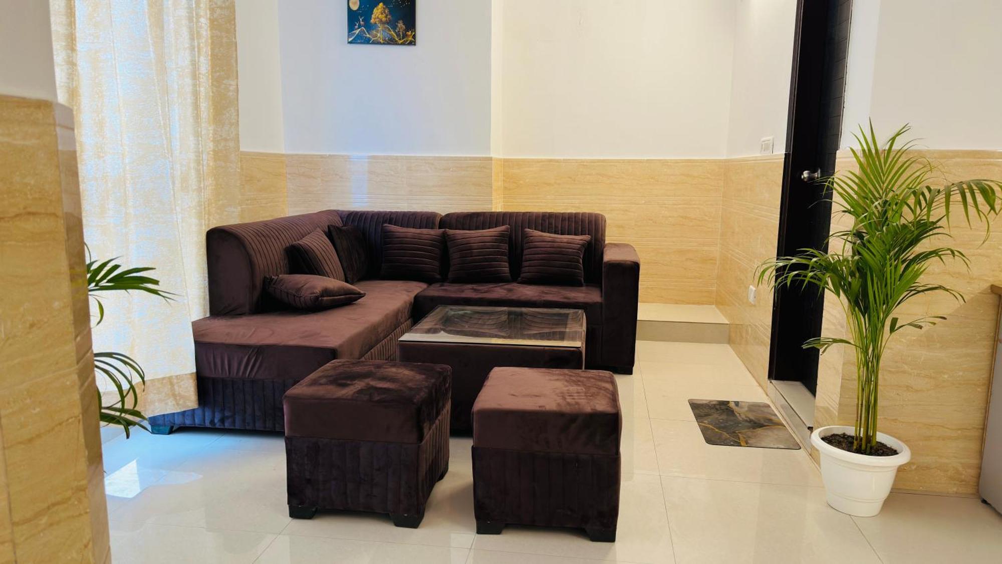 Dr White House - Noida Sector 18 Hotel Ngoại thất bức ảnh